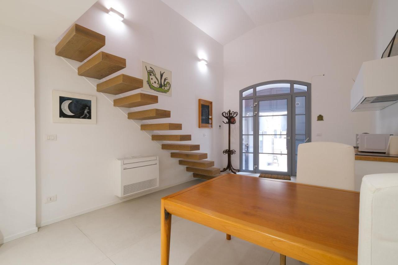 Appartamento Old Stone House Bari Esterno foto